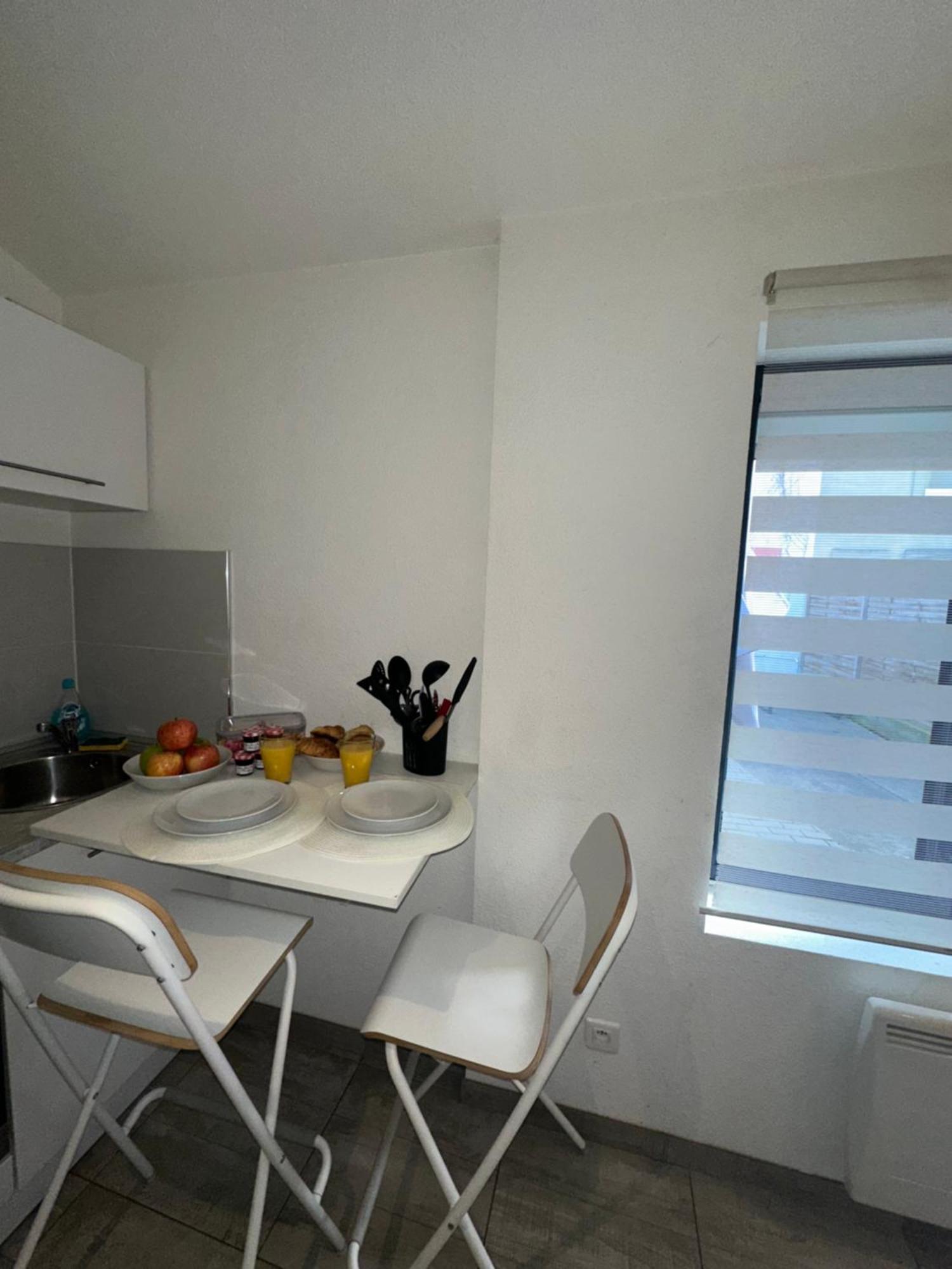 # Le 6 # Joli Petit Studio ! Centre Ville Au Calme Mulhouse Exterior photo