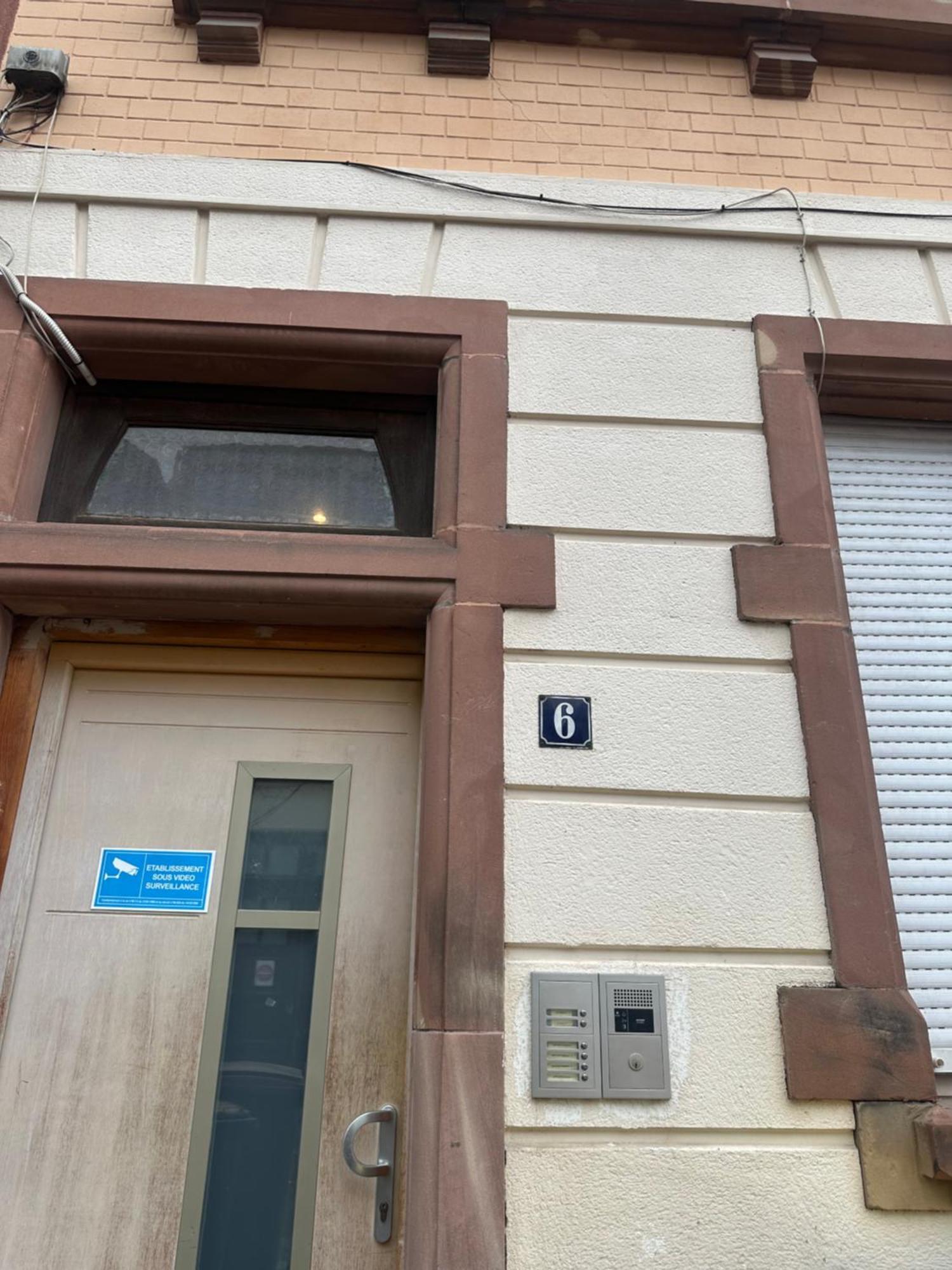 # Le 6 # Joli Petit Studio ! Centre Ville Au Calme Mulhouse Exterior photo